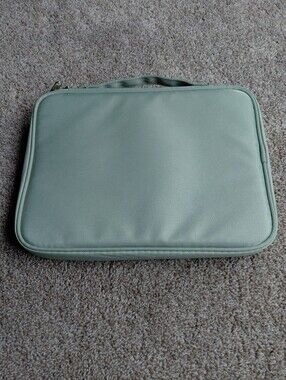 Green Padded Tablet Sleeve Case with Handle